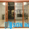 Cửa  gỗ kính cường lực